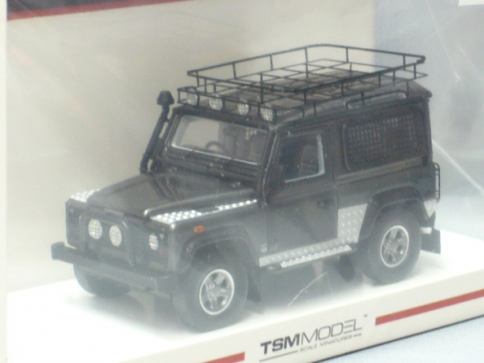 1/43 ランドローバー　ディフェンダー90 シルバー　2014 ミニカー 楽天市場】ディフェンダー 1／43の通販