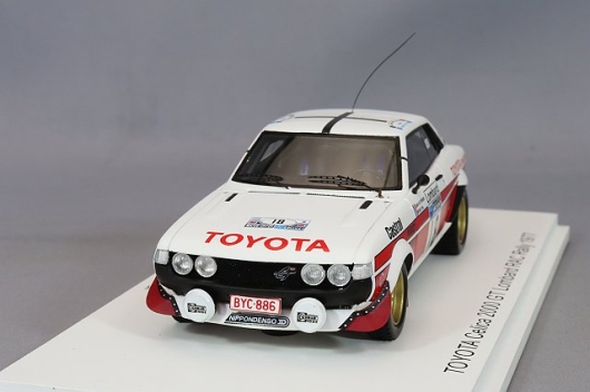 Amazon | スパーク 1/43 トヨタ セリカ 2000GT 1977 ロンバード