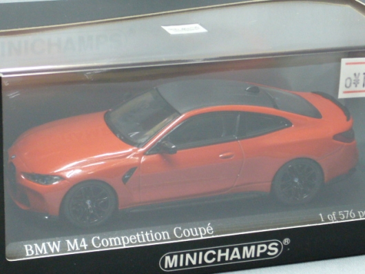 一目惚れして購入 1/43 ミニチャンプス BMW M4 コンペティション