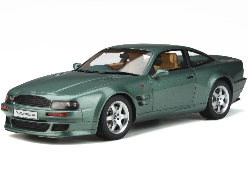 アストンマーチン V8 ヴァンテージ グリーン - GTスピリット