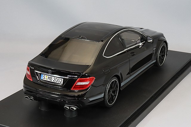 メルセデス ベンツ C63 & E63 1/64 ミニカー 黒 2台 Amazon | 1/64 LBWK メルセデスベンツ C63 AMG Coupe ミニカー