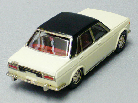 未使用貴重！当時物　アトコミ6号　スカイライン　パトカー　アサヒ製　1970年代 Amazon.co.jp: 貴重！当時物 アトコミ6号 スカイライン パトカー