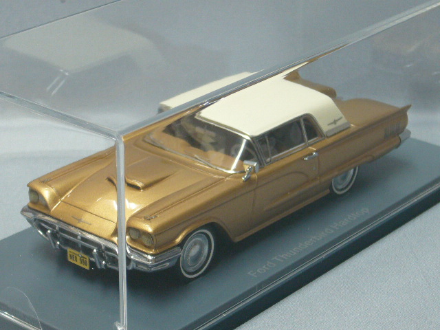 Amazon | ミニカー フォードサンダーバード 1960 1 18 グリーンハードトップ合金スポーツカーモデル大人のお土産グッズ ダイキャストカー  | ミニカー・ダイキャストカー | ホビー