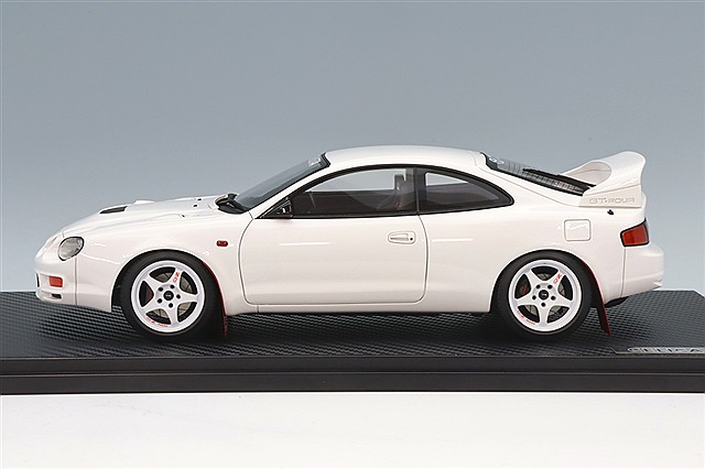 トヨタ セリカ GT-FOUR (ST205) ホワイト/OZクロノタイプ 17インチ